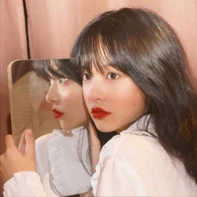 笼中女囚